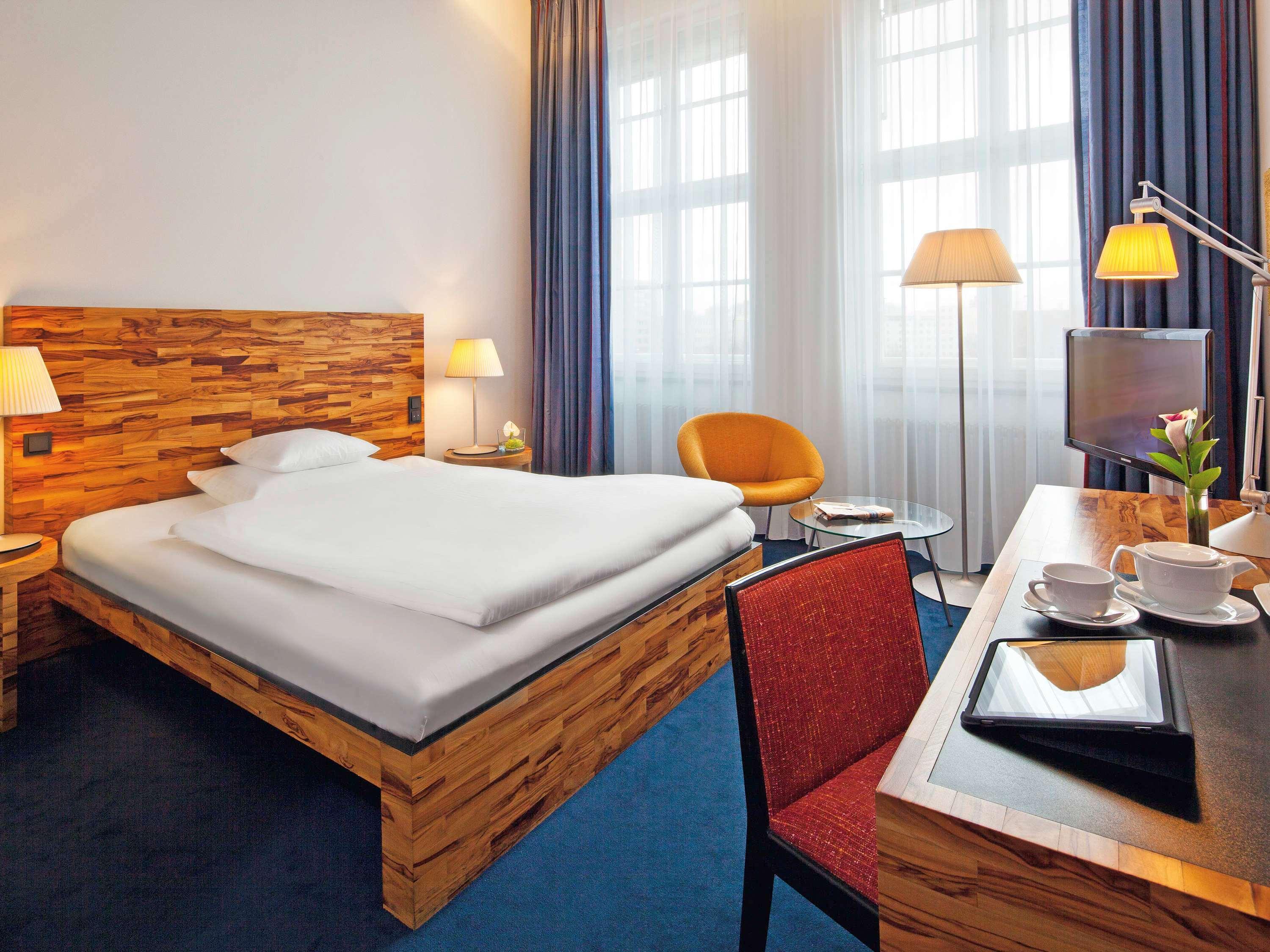 Moevenpick Hotel Berlin Am Potsdamer Platz Esterno foto