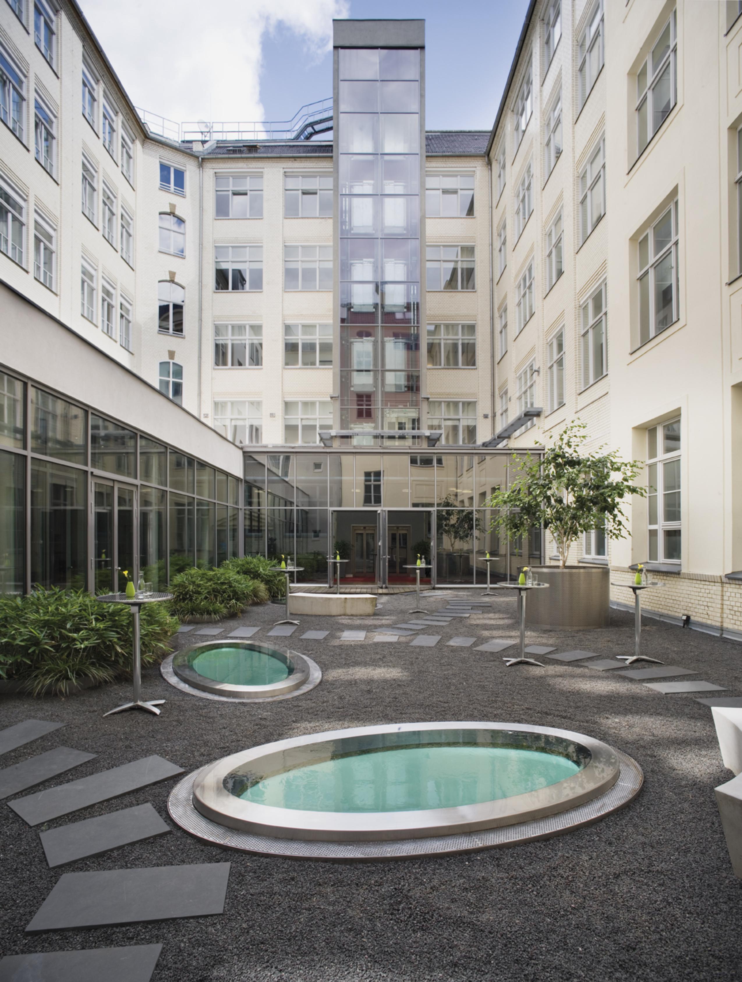 Moevenpick Hotel Berlin Am Potsdamer Platz Esterno foto