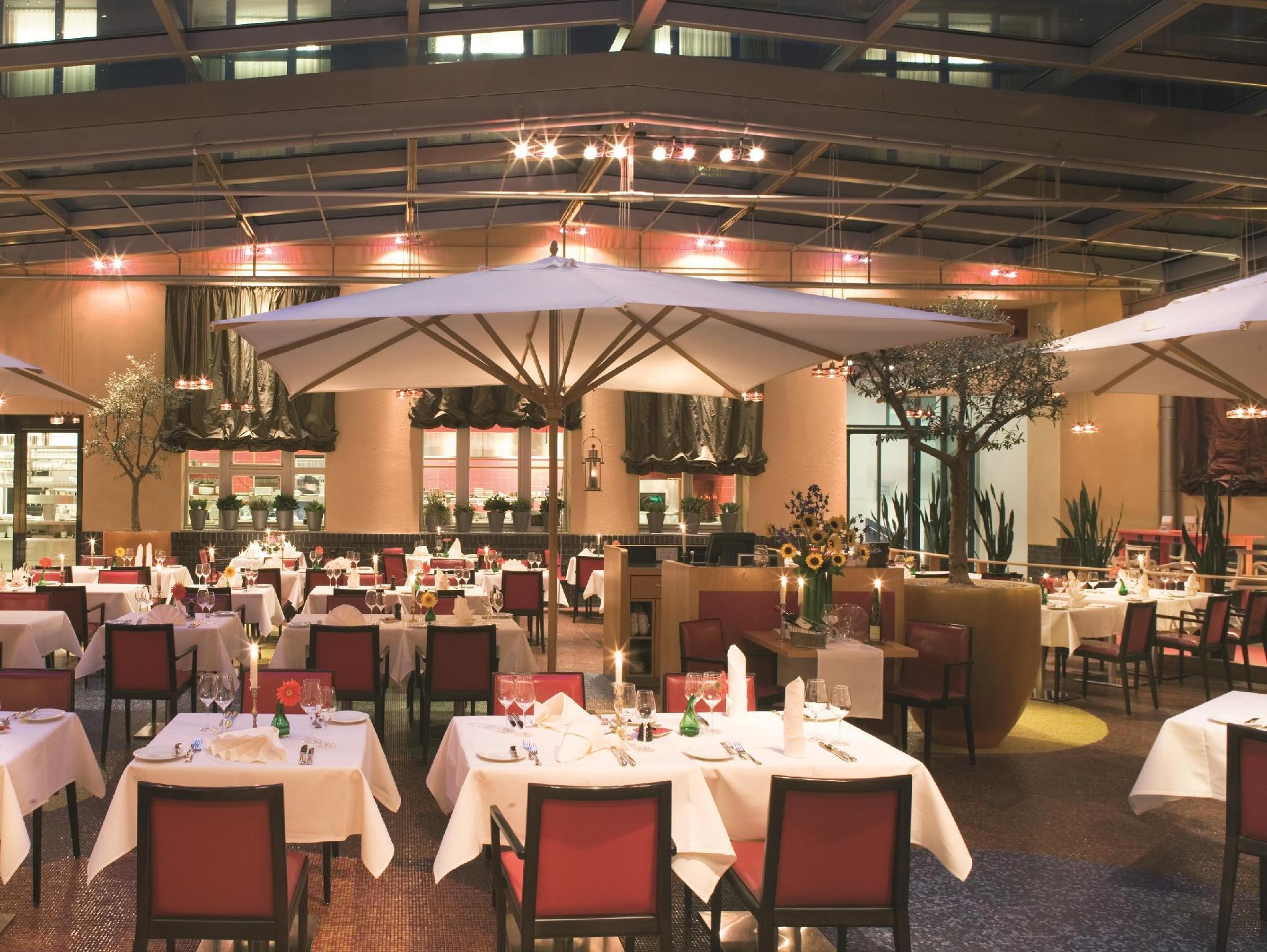 Moevenpick Hotel Berlin Am Potsdamer Platz Esterno foto